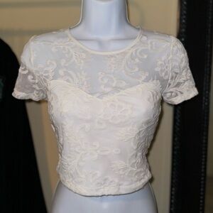 Forever 21 cropped laced top